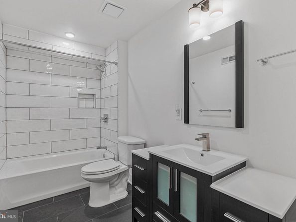 402 N Front Street 3, Philadelphia PA 19123