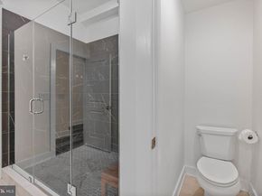 402 N Front Street 3, Philadelphia PA 19123