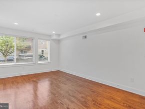 402 N Front Street 3, Philadelphia PA 19123