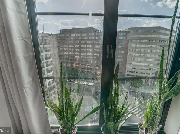 1133 14TH Street NW 1010, Washington DC 20005