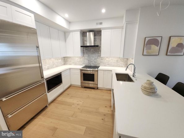 8610 Evergreen Place 100, Philadelphia PA 19118