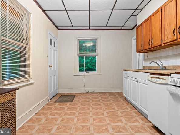 732 Buck Lane, Haverford PA 19041