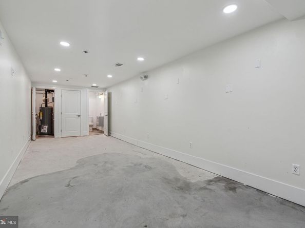 1808 W Susquehanna Avenue, Philadelphia PA 19121