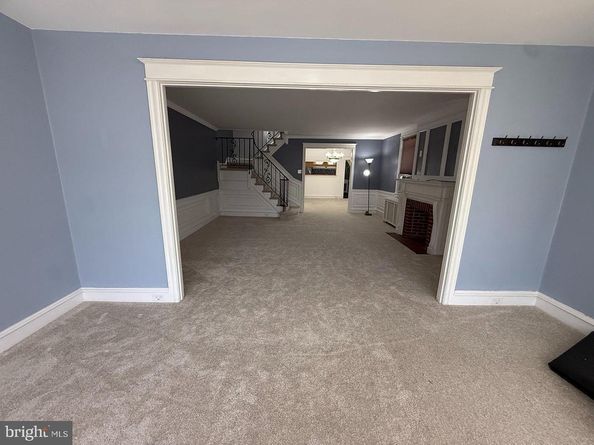 5902 E Roosevelt Boulevard, Philadelphia PA 19149