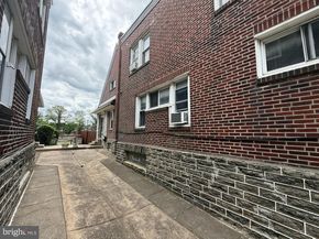 5902 E Roosevelt Boulevard, Philadelphia PA 19149