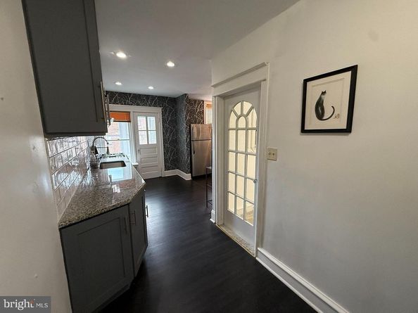 5902 E Roosevelt Boulevard, Philadelphia PA 19149