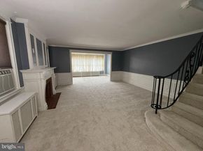 5902 E Roosevelt Boulevard, Philadelphia PA 19149