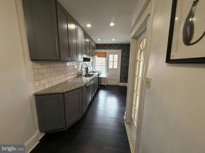 5902 E Roosevelt Boulevard, Philadelphia PA 19149