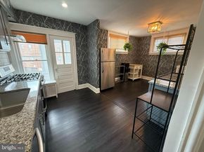 5902 E Roosevelt Boulevard, Philadelphia PA 19149