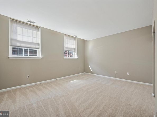 130 N Bread Street 310, Philadelphia PA 19106