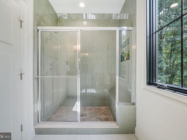 2210 Trott Avenue, Vienna VA 22181