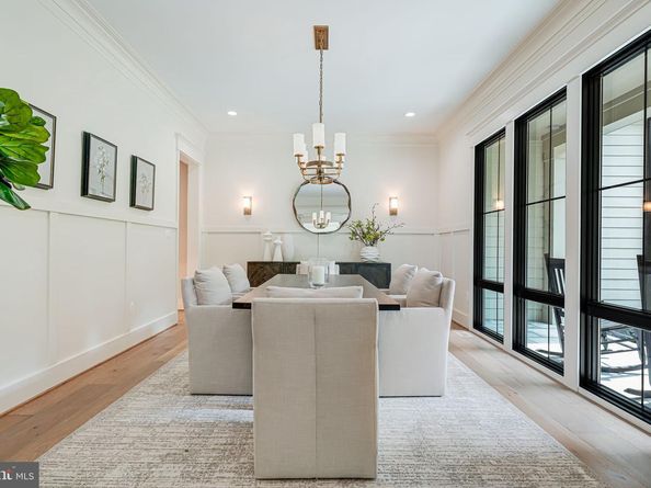 2210 Trott Avenue, Vienna VA 22181