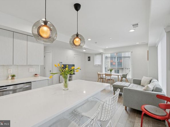 1325 N 17TH Street A, Philadelphia PA 19121