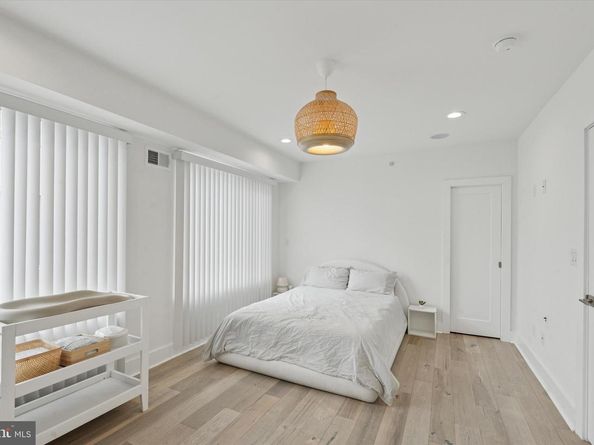 1325 N 17TH Street A, Philadelphia PA 19121