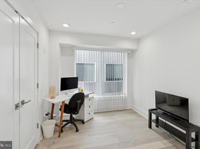 1325 N 17TH Street A, Philadelphia PA 19121