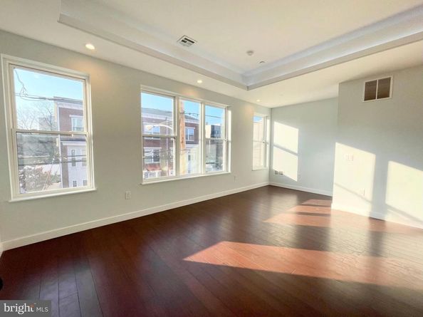 1337 N Franklin Street, Philadelphia PA 19122