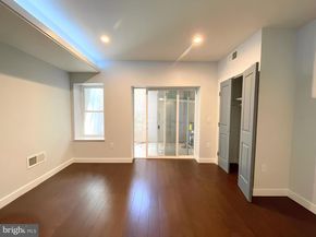 1337 N Franklin Street, Philadelphia PA 19122