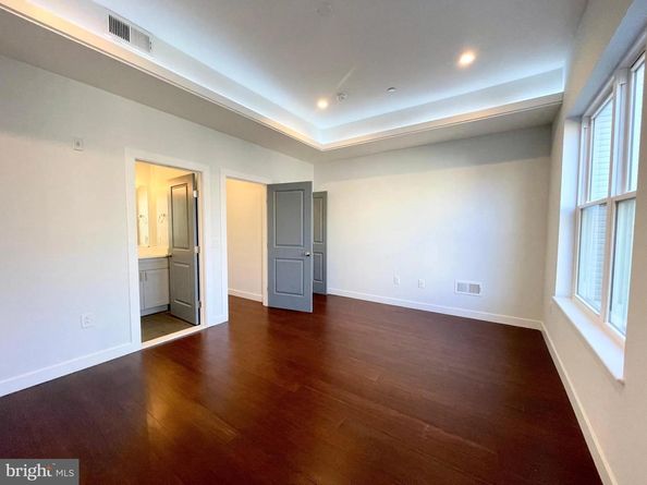 1337 N Franklin Street, Philadelphia PA 19122