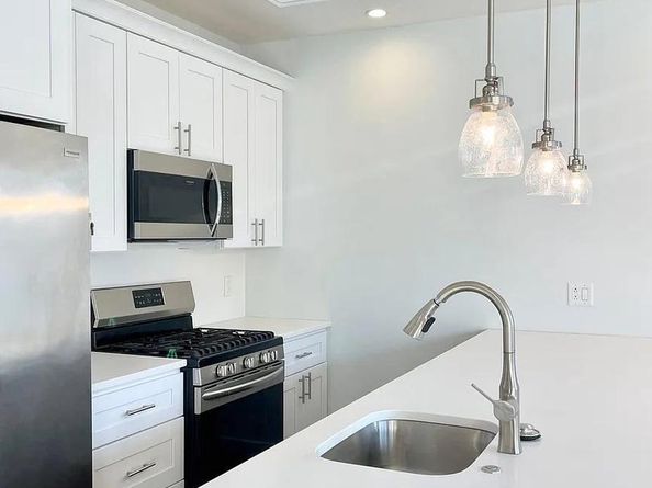 1337 N Franklin Street, Philadelphia PA 19122