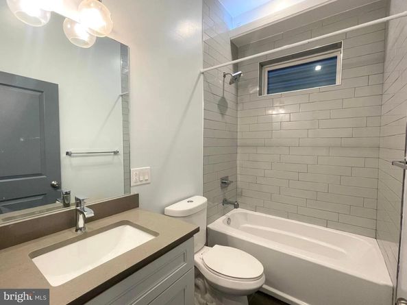 1337 N Franklin Street, Philadelphia PA 19122