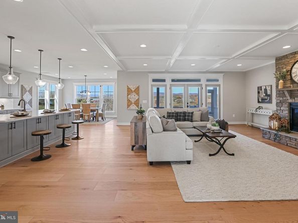 9435 Old Courthouse Road, Vienna VA 22182