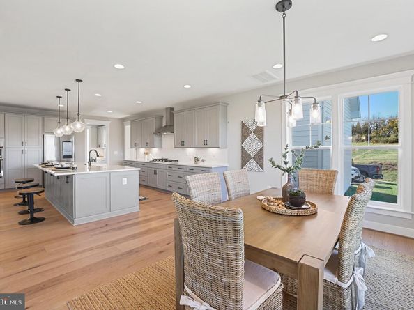 9435 Old Courthouse Road, Vienna VA 22182