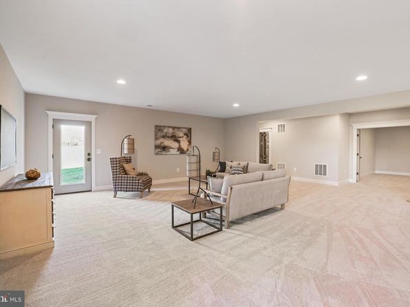 9435 Old Courthouse Road, Vienna VA 22182