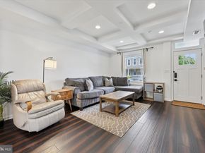 359 Lemonte Street, Philadelphia PA 19128