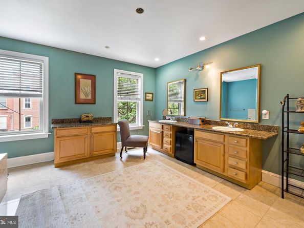 1812 Fairmount Avenue, Philadelphia PA 19130