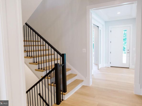 8407 Berea Court, Vienna VA 22180