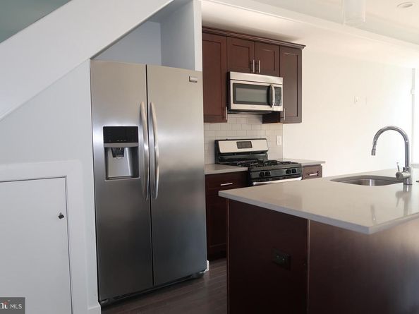 1334 N 7TH Street, Philadelphia PA 19122