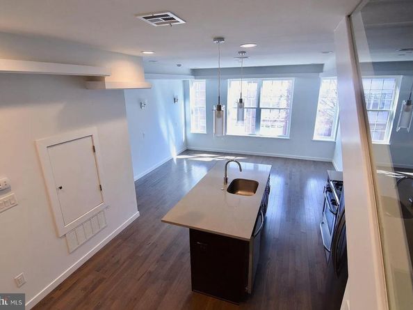 1334 N 7TH Street, Philadelphia PA 19122