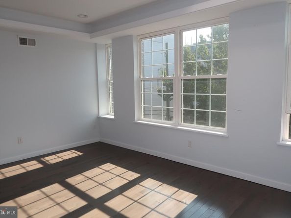 1334 N 7TH Street, Philadelphia PA 19122
