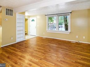 1120 Stevenson Court, Herndon VA 20170