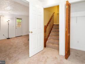 1120 Stevenson Court, Herndon VA 20170