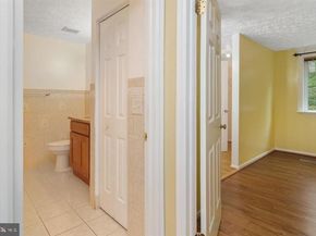 1120 Stevenson Court, Herndon VA 20170