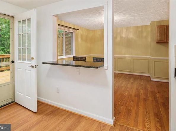1120 Stevenson Court, Herndon VA 20170