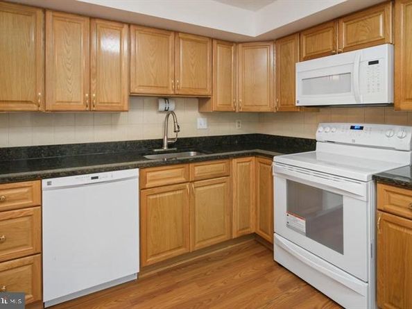 1120 Stevenson Court, Herndon VA 20170