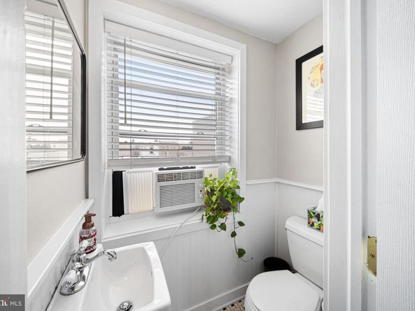 1516 Catharine Street 3, Philadelphia PA 19146