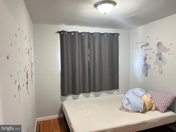 1325 N 13TH Street, Philadelphia PA 19122