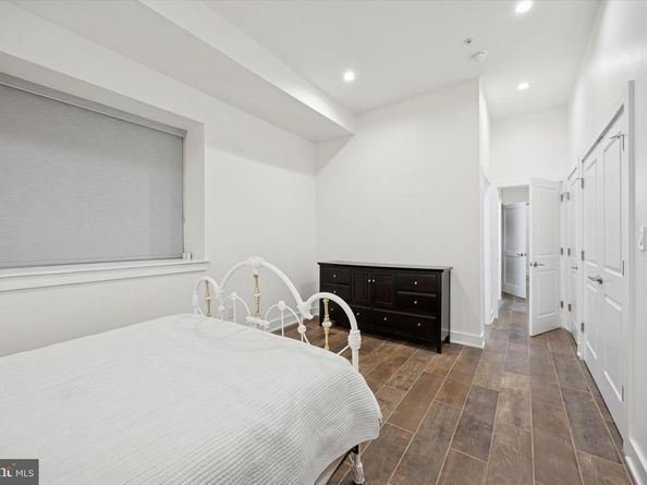 1022 S 2nd Street 7, Philadelphia PA 19147