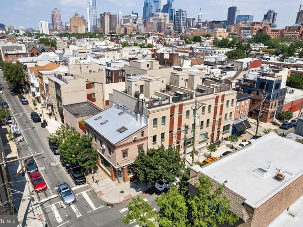 622 S 7TH Street, Philadelphia PA 19147