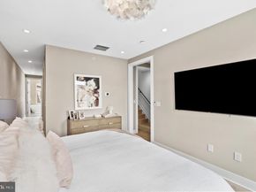 622 S 7TH Street, Philadelphia PA 19147