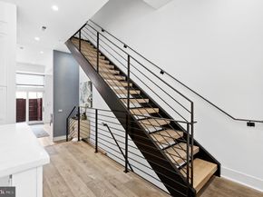 622 S 7TH Street, Philadelphia PA 19147