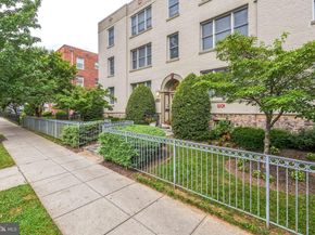 5040 1st Street NW 301, Washington DC 20011