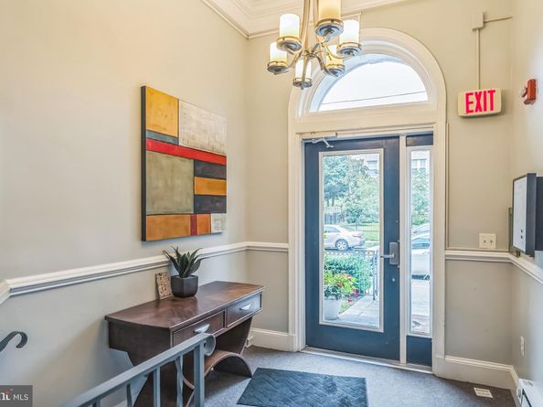 5040 1st Street NW 301, Washington DC 20011