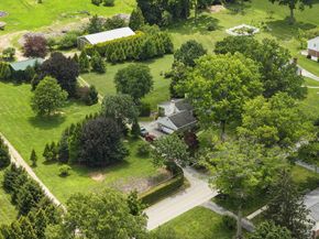 170, 200, 220 Old State Road, Berwyn PA 19312