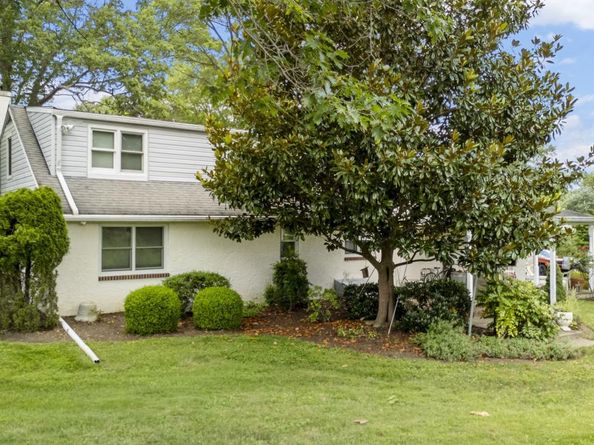 170, 200, 220 Old State Road, Berwyn PA 19312