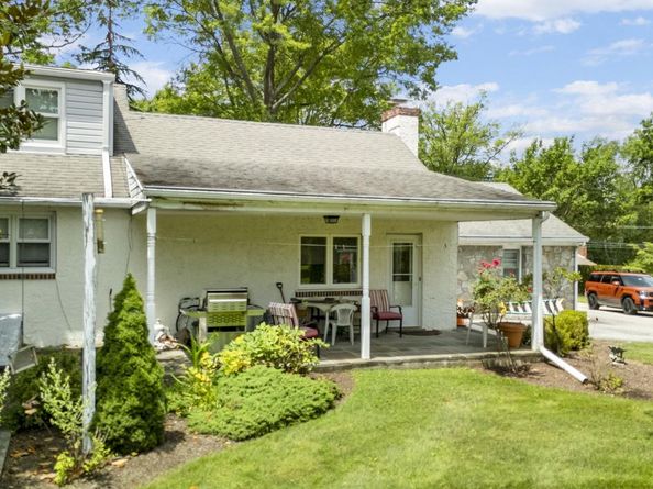 170, 200, 220 Old State Road, Berwyn PA 19312