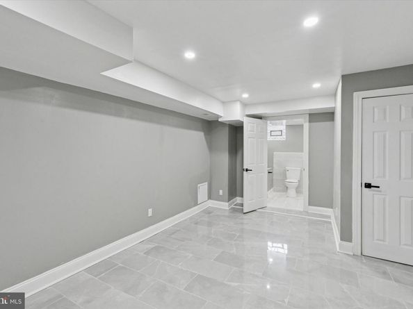 6517 Greenway Avenue, Philadelphia PA 19142